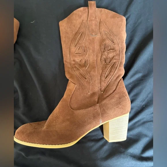 Suede Western Block Heel Boots - Brown Women’s Size 11 Cowgirl Western - Picture 3 of 12